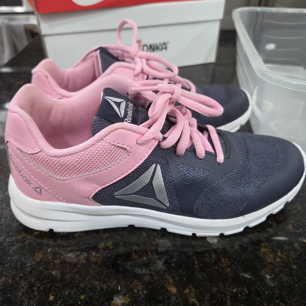Reebok Women's Pink and Gray Athletic Shoes